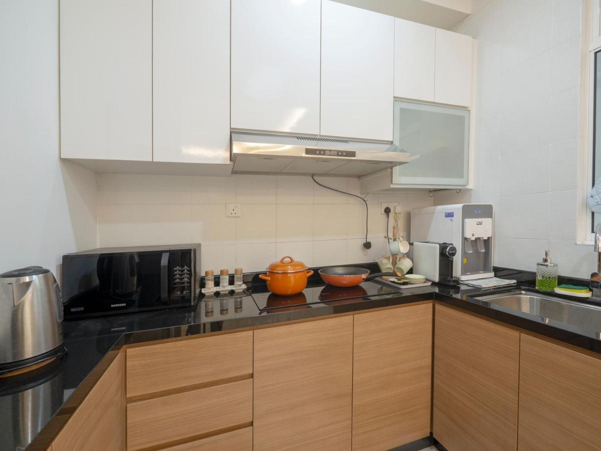 Seaview Condo Near Rf Mall, Food Court & Free Netflix Johor Bahru Kültér fotó